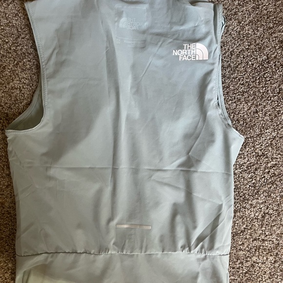 NorthFace nylon zipper vest - Picture 2 of 4